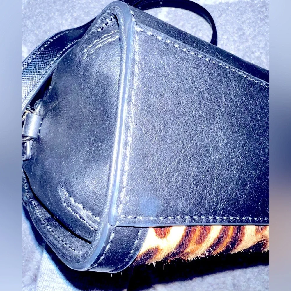 ♠️ Kate Spade ♠️ Black Leather and Calf Hair Leopard Crossbody Bag - Picture 7 of 13